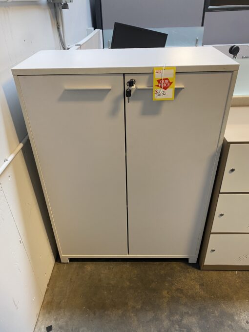 2 door storage cabinet