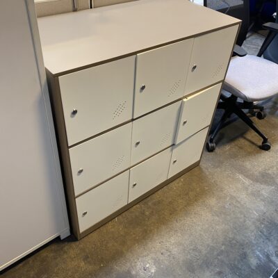 9 door employee storage locker