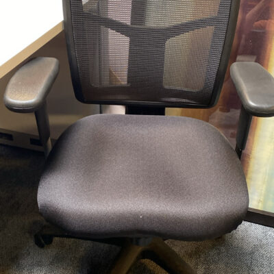preowned progrid task chair