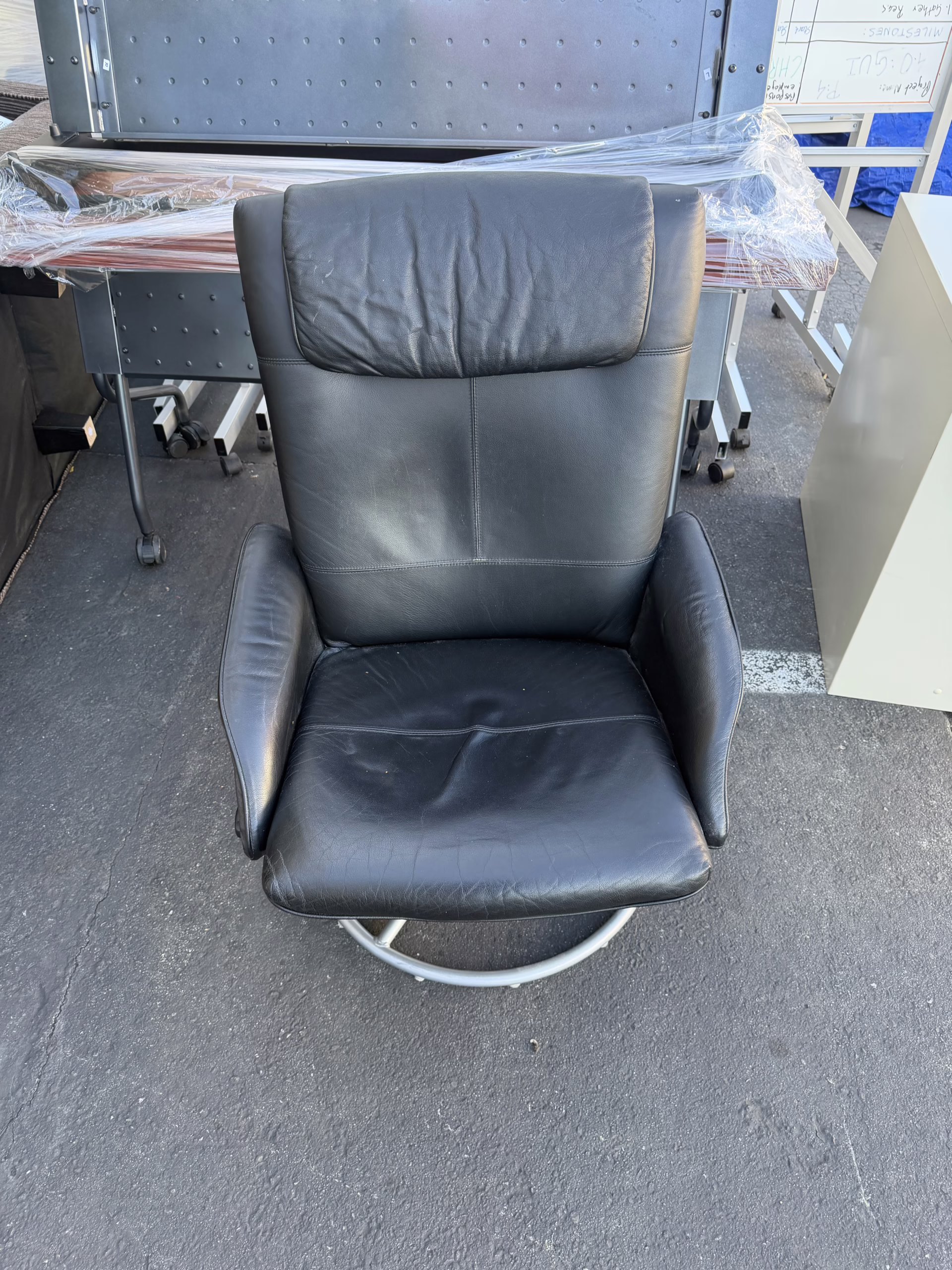 Leather side chair with round base