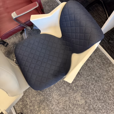 Office Master WY2G  - Werksy Guest Chair - Open Box