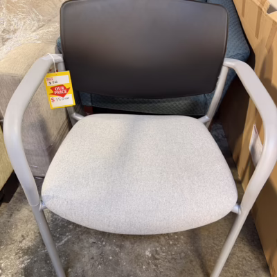 9to5 Shuttle, 1210 Guest, Guest Chair, Soft Touch Polyurethane Gray, Silver Frame, Upholstered Seat - Open Box