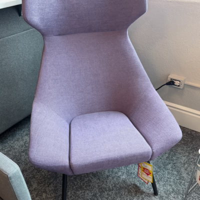 9to5 - Jax, 9206 Wing-Back Lounge Chair 4 Metal Legs - Open Box