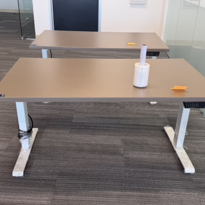 Friant 30 x 48 sit stand desk