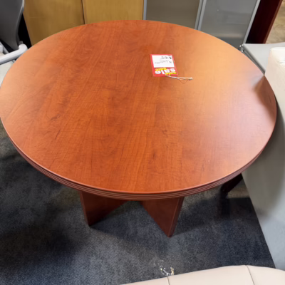 36" round table - cherry